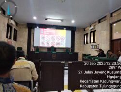 Babak baru sidang ke dua gugatan komunitas penggiat lingkungan LGI di pengadilan negeri Tulungagung 18 Babak baru sidang ke dua gugatan komunitas penggiat lingkungan LGI di pengadilan negeri Tulungagung