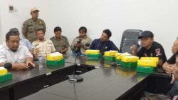 LSM Gerak Indonesia Berencana Gelar Aksi berjilid jilid " Desak Kejaksaan Negeri Usut Tuntas Mangkraknya GOR Bulupasar-Kediri. 3 LSM Gerak Indonesia Berencana Gelar Aksi berjilid jilid ” Desak Kejaksaan Negeri Usut Tuntas Mangkraknya GOR Bulupasar-Kediri.